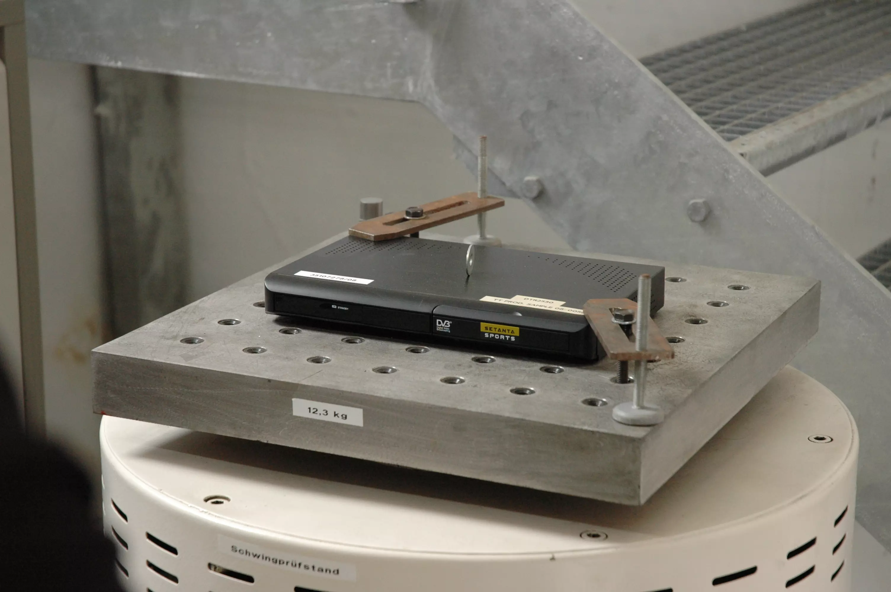 Receiver auf einem Rüttelprüfstand
